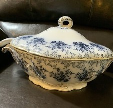 Flow Blue Touraine Pattern Covered Vegetable Tureen — listing 4