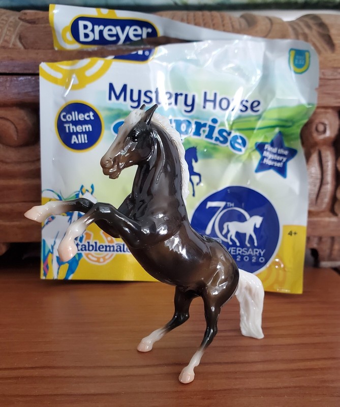 Breyer 2020 70th Anniversary Stablemate - Glossy Mini Charcoal Fighting Stallion