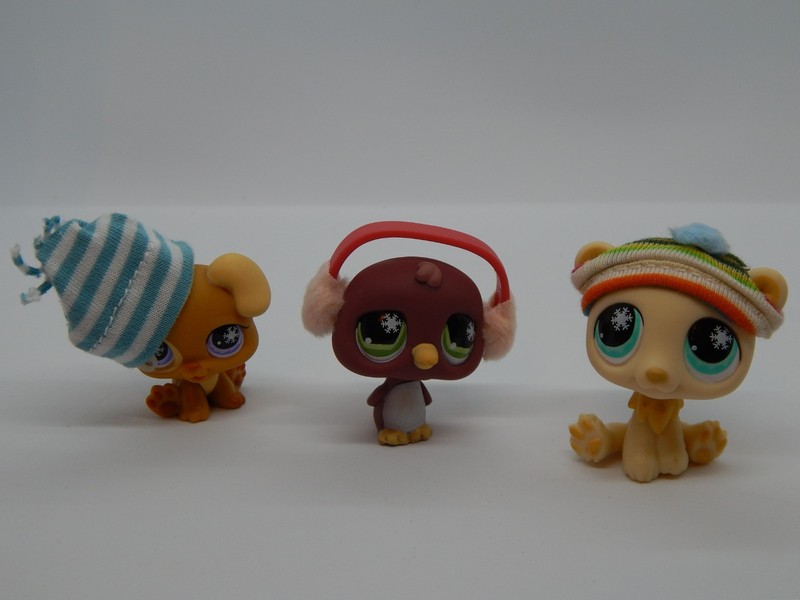 2008 Littlest Pet Shop Advent Pets 759 Bear 760 Dog 761 Penguin with Head Gear