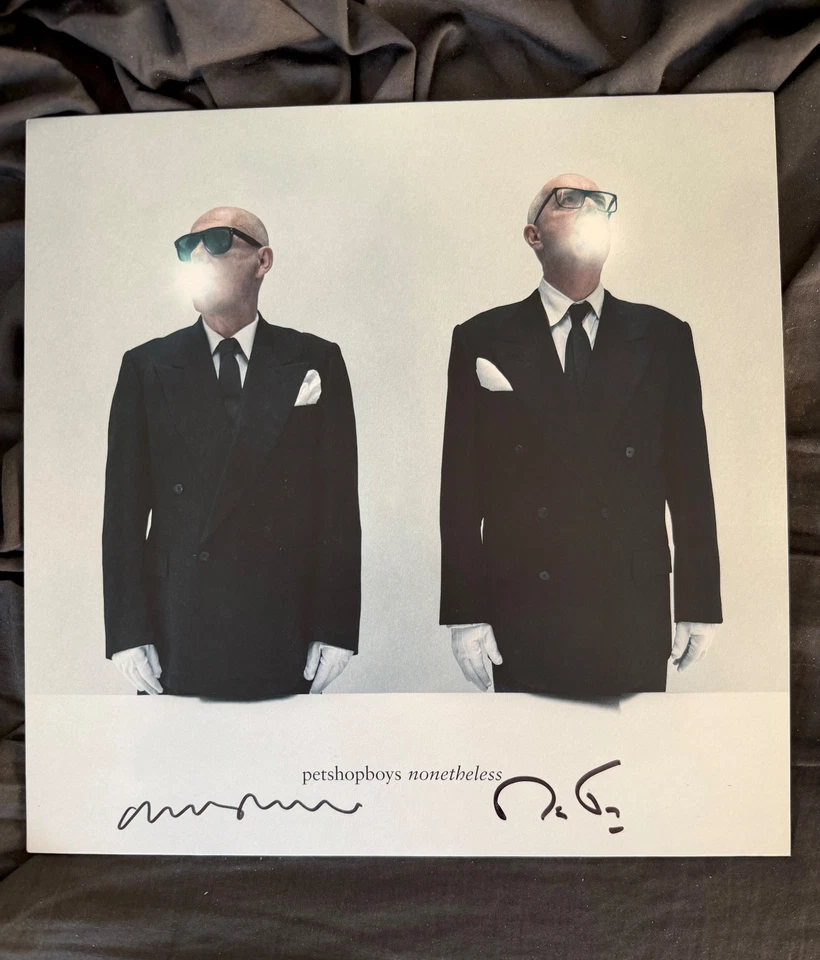 PET SHOP BOYS - NONETHELESS - SIGNED GREY VINYL - AUTOGRAPHED - Image 4 of 4