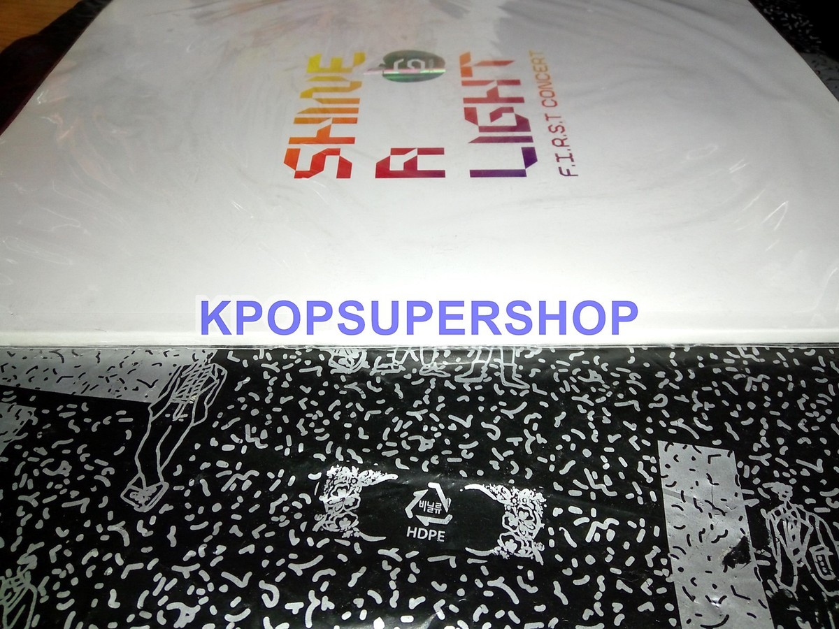 G-Dragon Shine A Light Pamphlet Photobook GD Official Concert