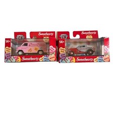 Sweethearts m2 die cast cars s et of two