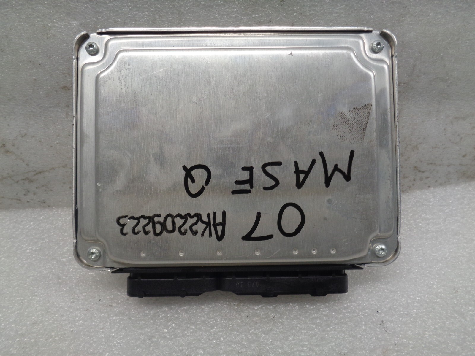 05-07 Maserati Quattroporte 4.2L ECU ECM Engine Computer Module OEM AK2209223