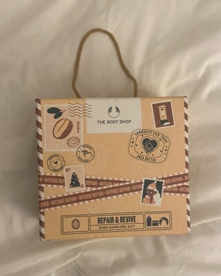 The Body Shop Repair & Revive Shea Haircare Gift Set Kit - Shampoo&Hair Mask NEW