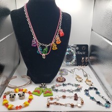 16Pcs - Girl's Children Jewelry Necklaces Bracelets Earrings some NOC Whimsy