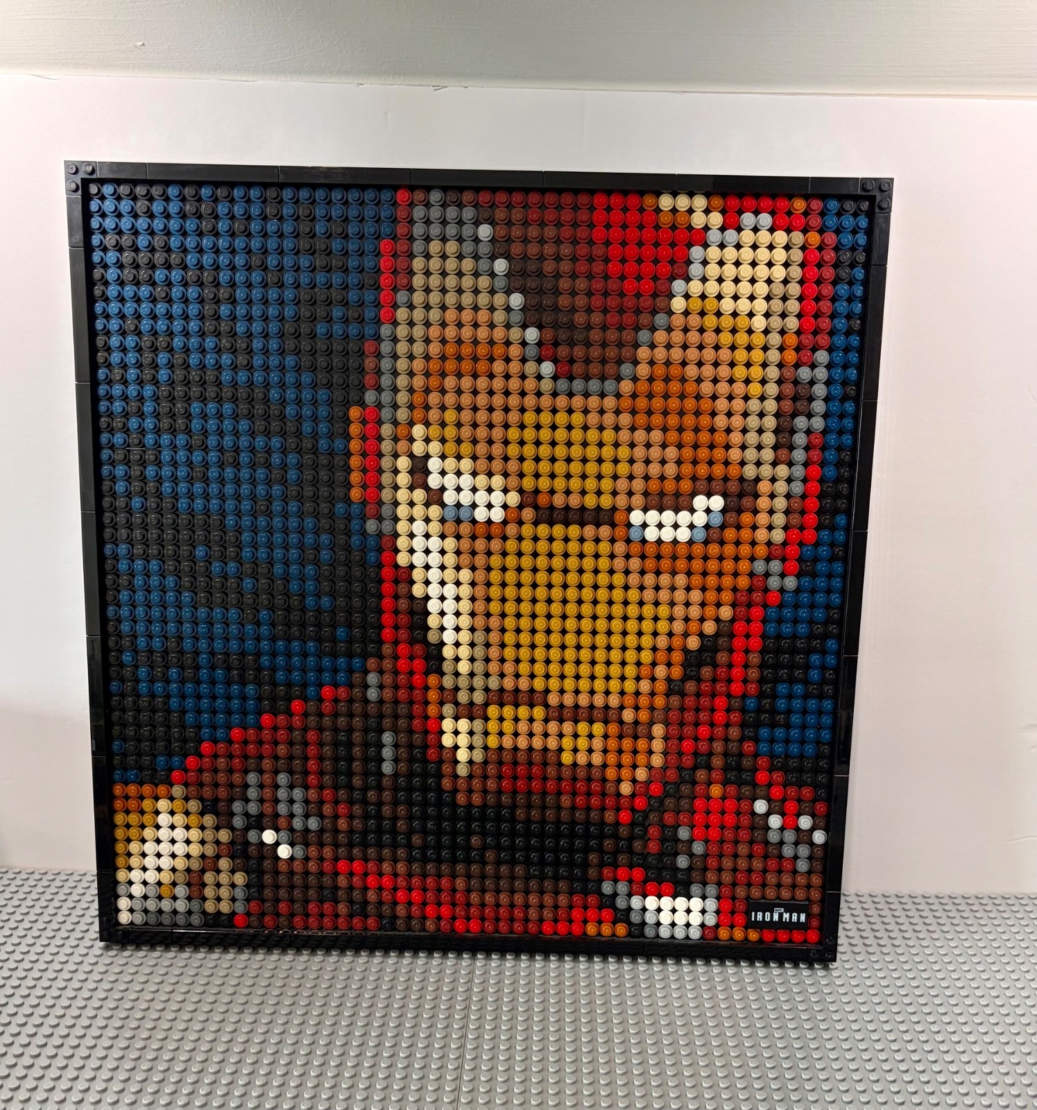 LEGO Art Iron Man Set 31199 - Retired Set