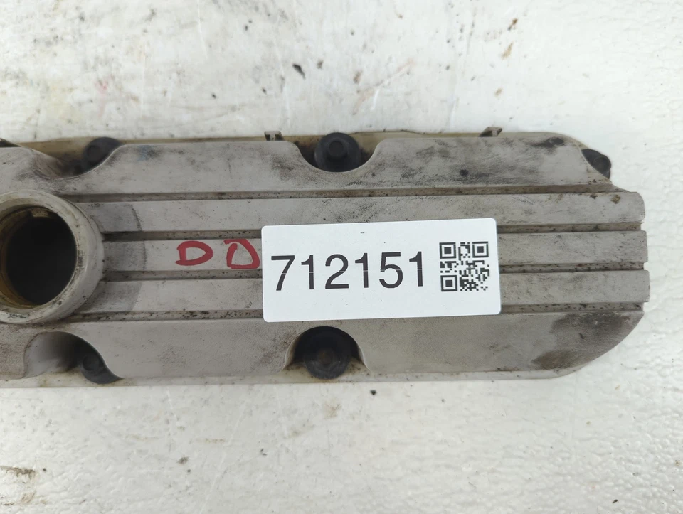 2005 Pontiac Grand Prix Passenger Right Cylinder Head Valve Cover XJMMM - Image 3 of 4