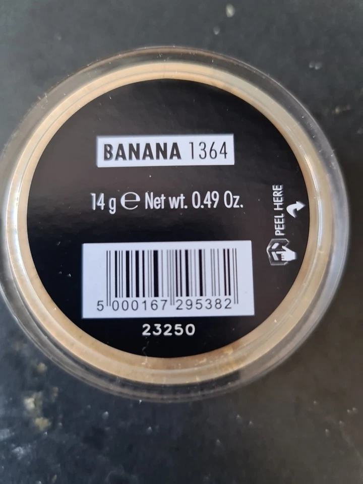 Sleek MakeUP Face Form Baking & Setting Powder, Loose Setting Powder to Lock in - Image 2 of 2
