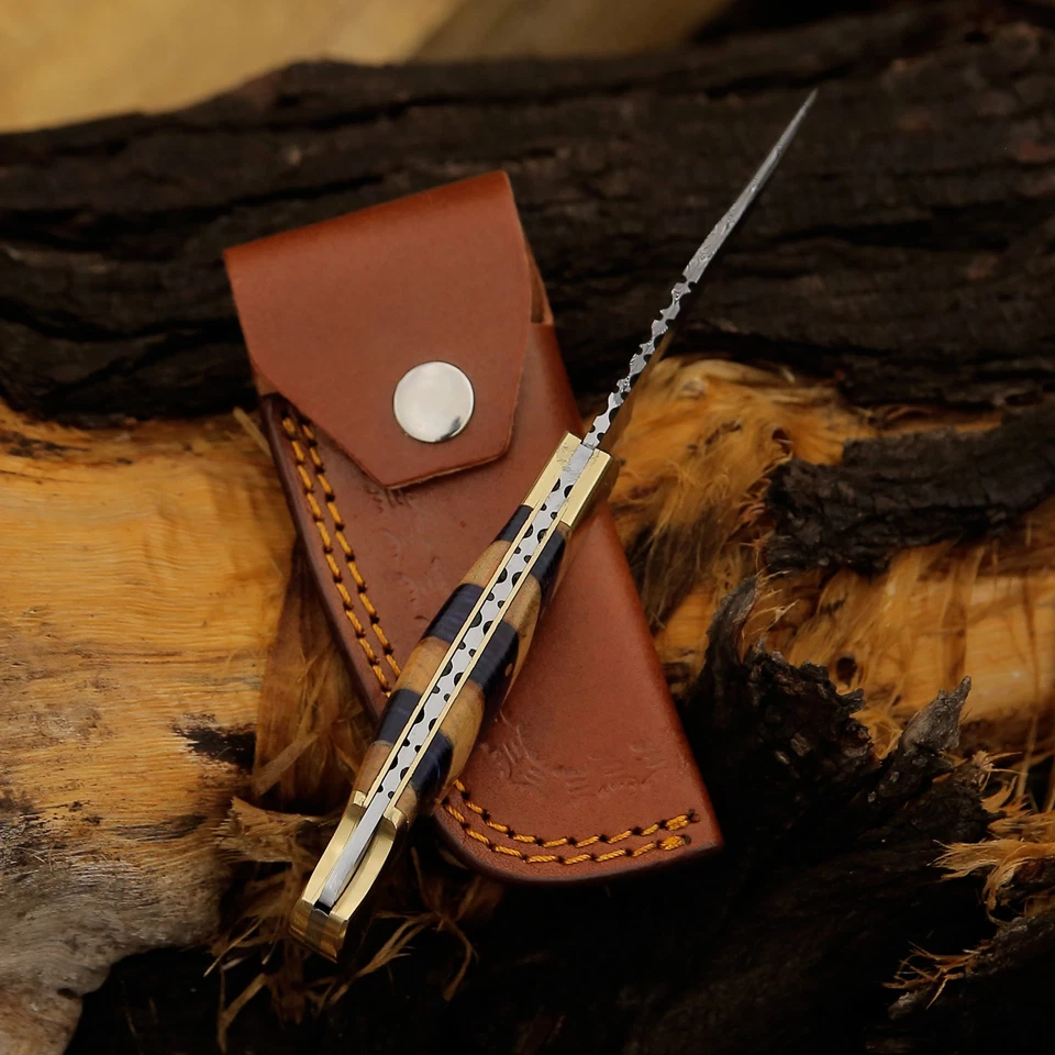 Cuchillo de supervivencia de acero Damasco forjado a mano mejor cuchillo de caza con bolsa de cuero Foto 4 de 4