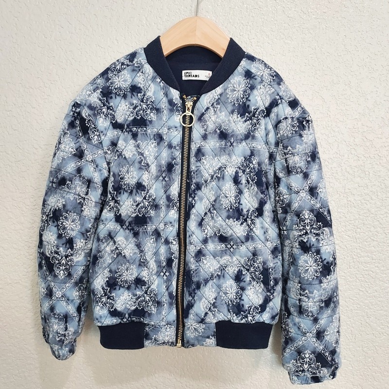 Epic Threads Blue Quilted Full Zip Jacket Size 6