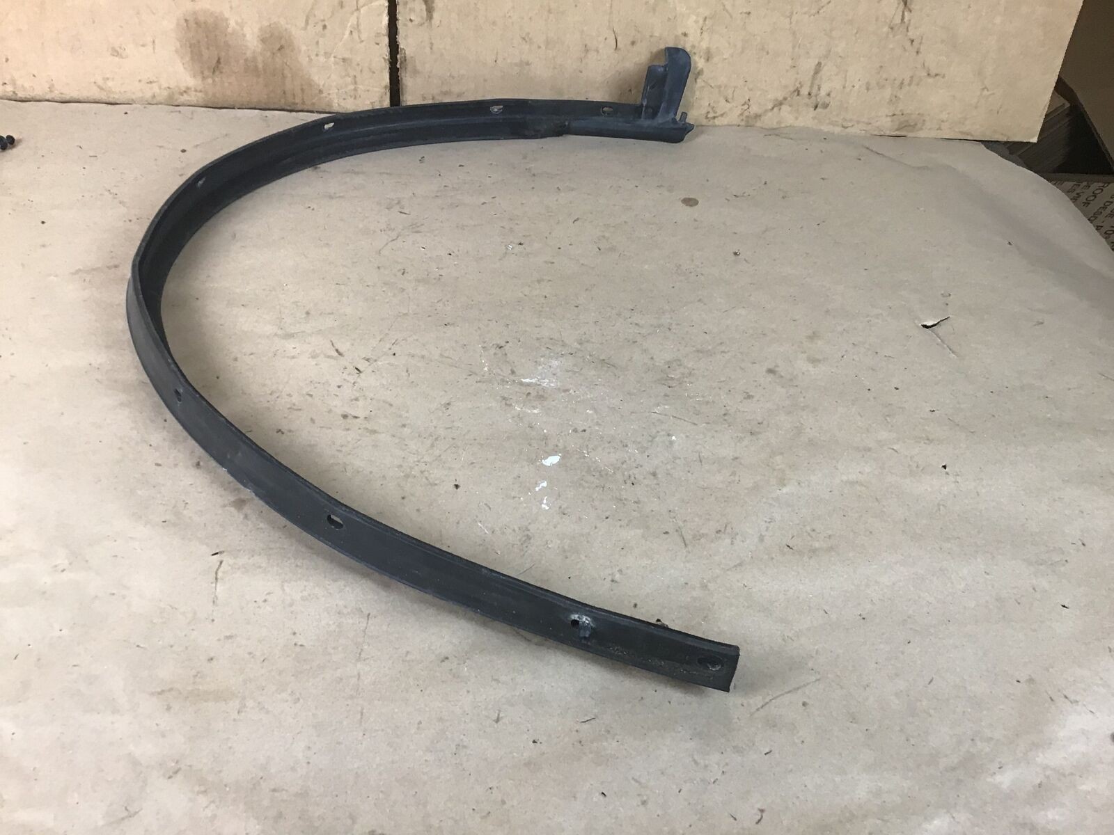 Audi R8 2011 Right Passenger Door Weather Strip Belt Seal Window 08-12 :A