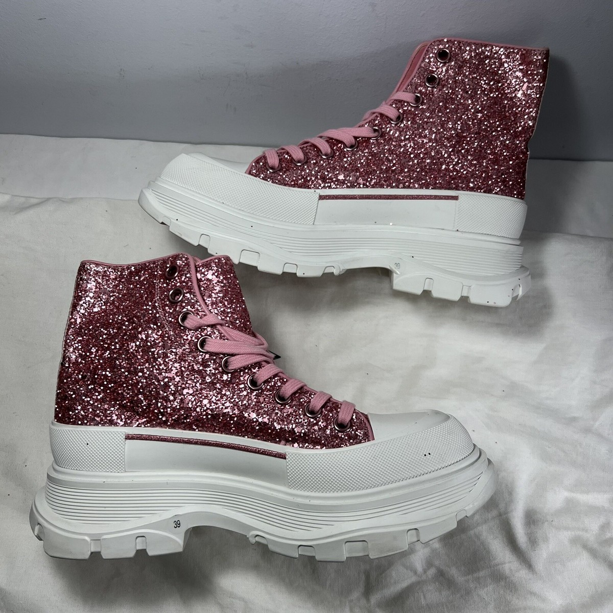 Alexander McQueen Tread Slick High Pink Glitter Size 39/9W