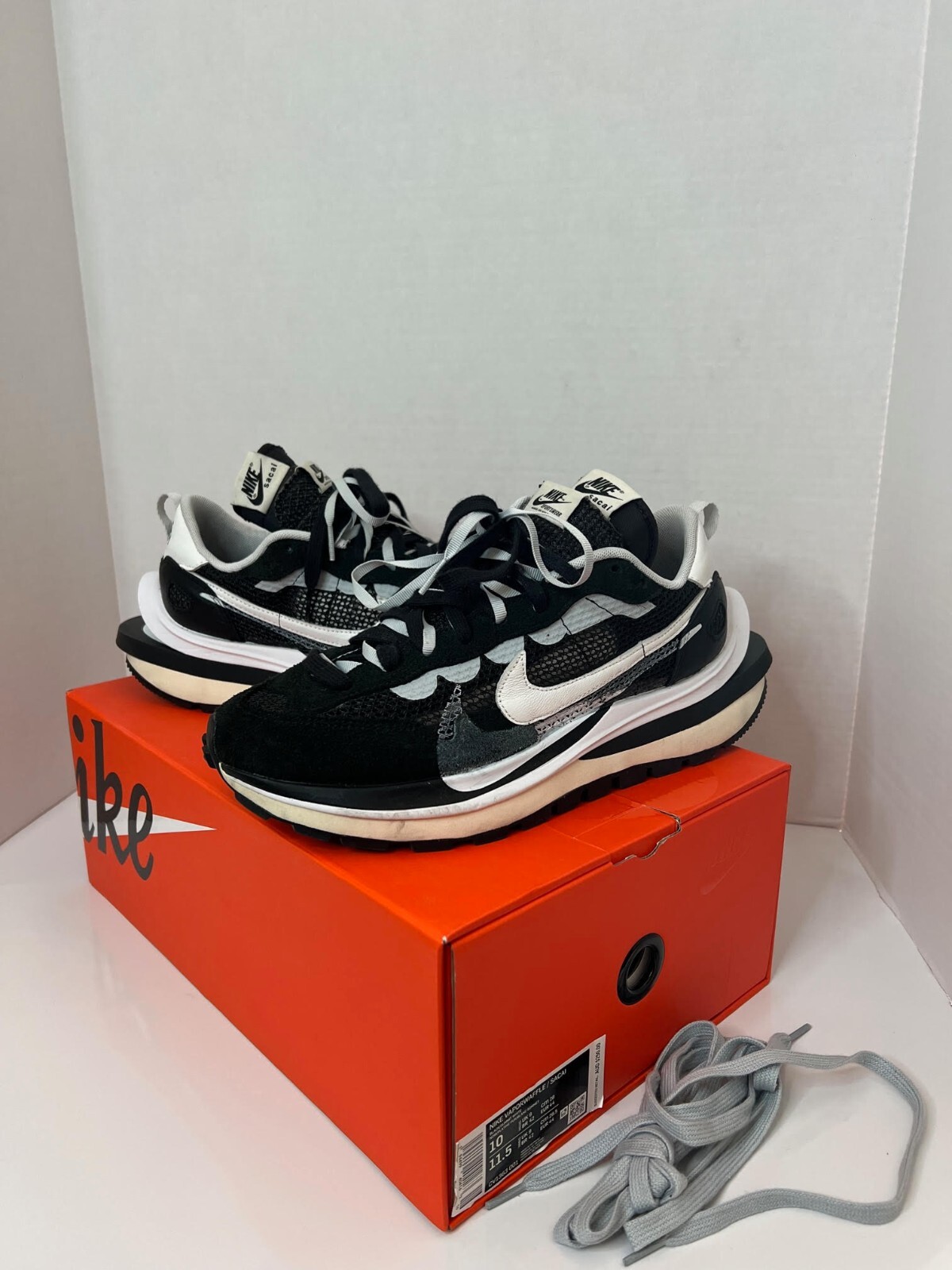 SACAI X NIKE Nike VaporWaffle x Sacai Black Summit bianche taglia 10 CV1363 001