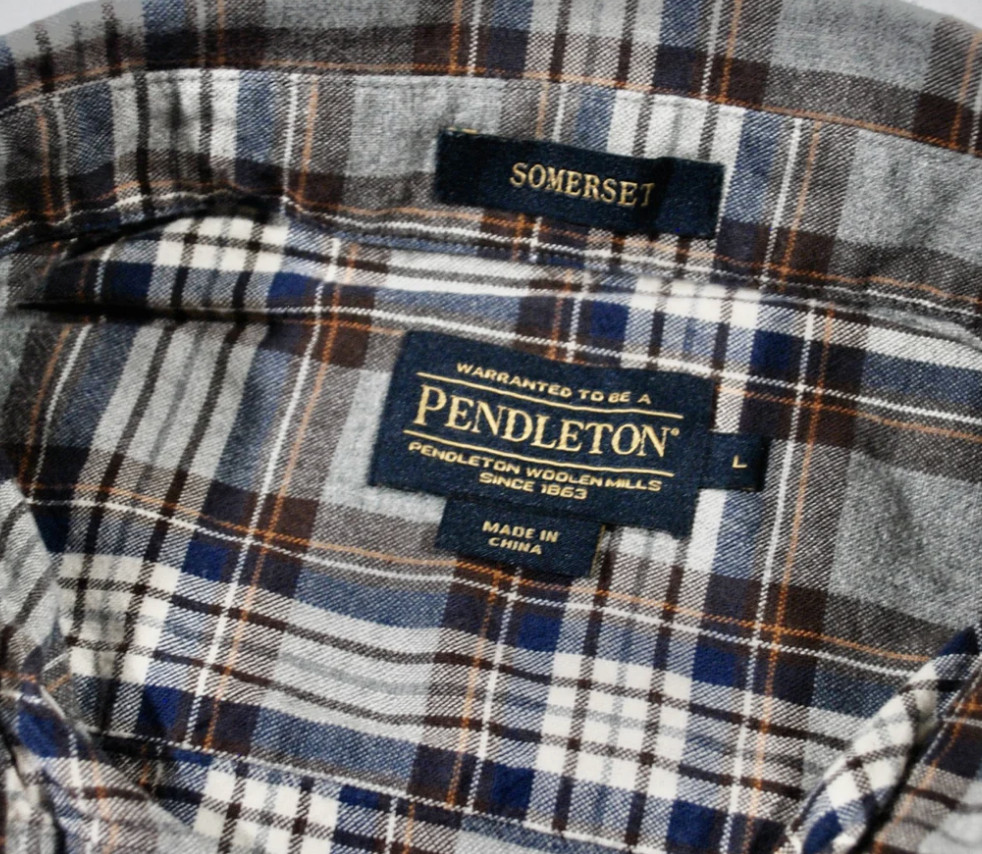 Pendleton Button Shirt Size Large - image 3
