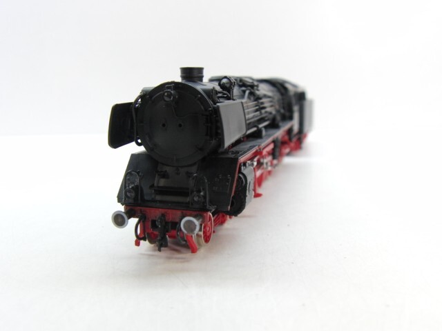 Picture 5 of 8