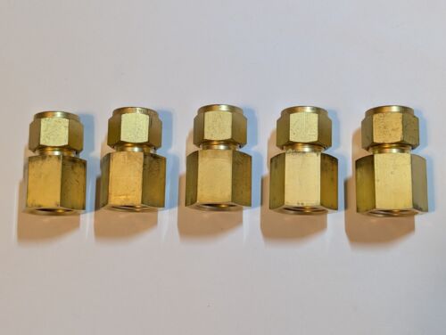 NEW!! LOT OF 5! Swagelok B-810-7-8 Brass 1/2 in. Tube OD x 1/2 in. Female NPT
