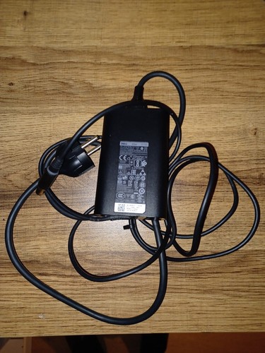 Netzteil / AC Adapter Laptop 65W Dell schwarz Zustand Sehr Gut
