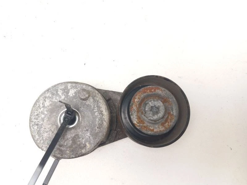 Chevrolet Malibu 2014 tensor de cinturón Foto 2 de 4