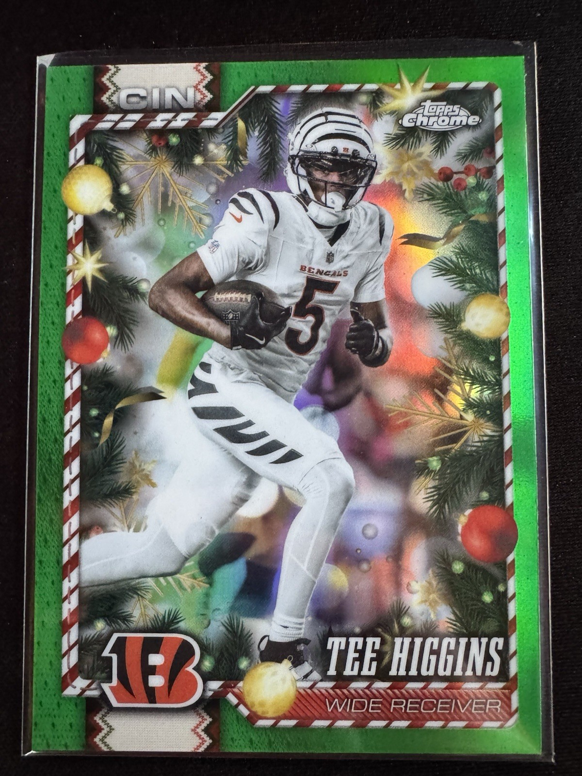 Topps 2026 Holiday Tee Higgins #116 Cincinnati Bengals Green Chrome 51/99