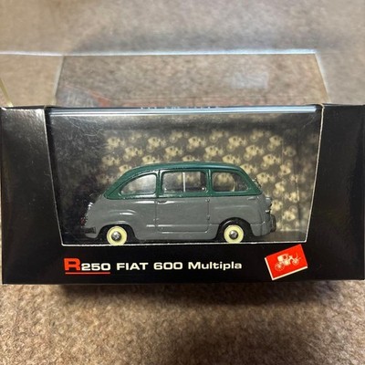 BRUMM FIAT 600 Multipla R250 1/43  447596