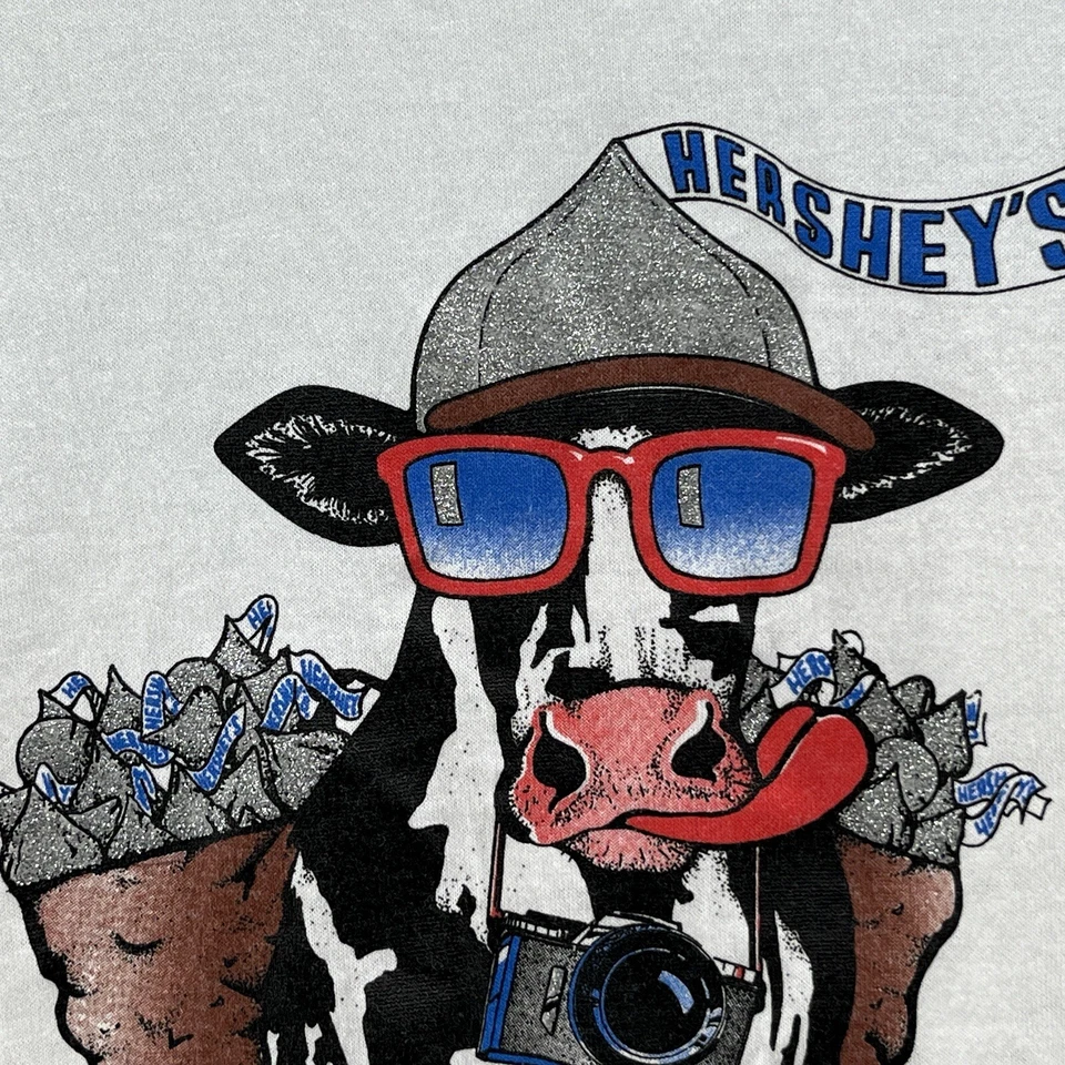 Винтажная футболка 90-х Hersheys Kisses мужская средний размер белая промо корова графика R Wetzel - Изображение 4 из 4