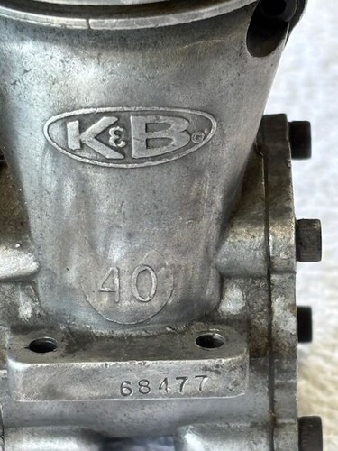 Vintage K&B .40 R/C Nitro Aero Engine carb,Muffler,prop good compression - Picture 2 of 8