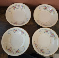 Vintage 1950 Homer Laughlin Eggshell Nautilus Fruit/Dessert Bowl - Set of (4)