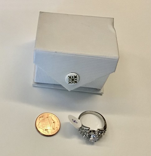 Faux Diamant klar Kristall Verlobungsring silberfarben Größe 8 in Ring Box - Bild 6 von 6
