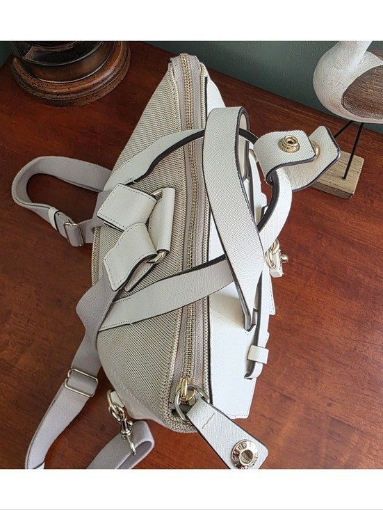 Henri Bendel Jetsetter Convertible Backpack White Cream  display picture 2