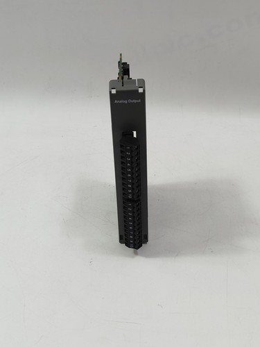 Bristol 396603-01-7 Pressure Transmitter Image 1 of 4