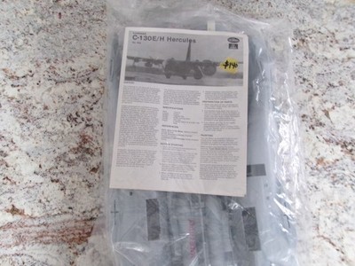 Testors Lockheed C-130 E/H Hercules 1/72  #594  Model