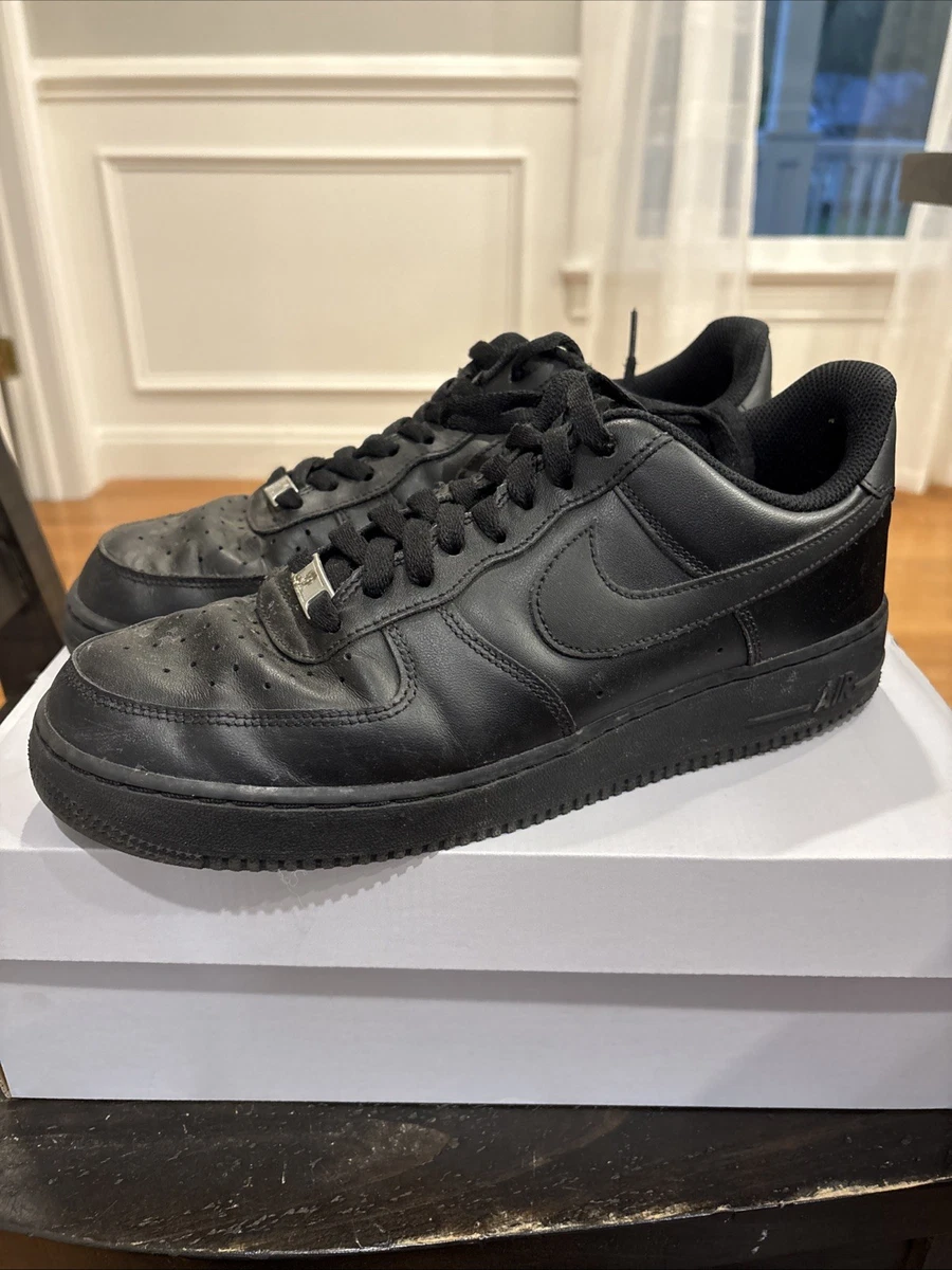 Nike Air Force 1 '07 Triple Black for Sale | Authenticity