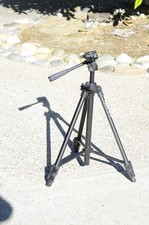 VELBON DF-40 TRIPOD Deluxe Lightweight Dual Function with Quick Release Plate