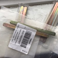 2 x Spare Door Handle Spindle Bar 7.5mm 