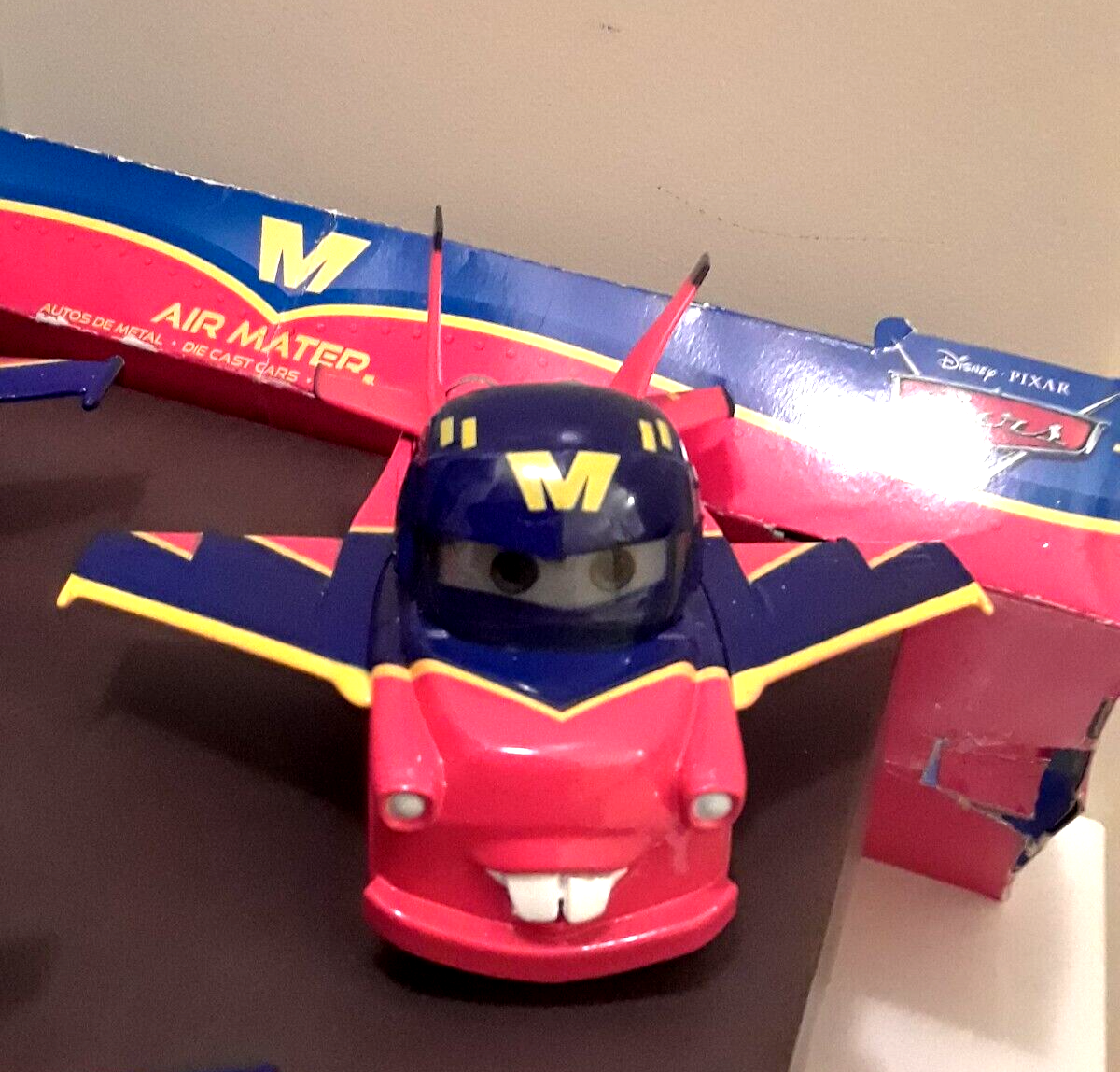 カーズ AIR MATER 3パック ダイキャストセット Amazon.co.jp: Disney
