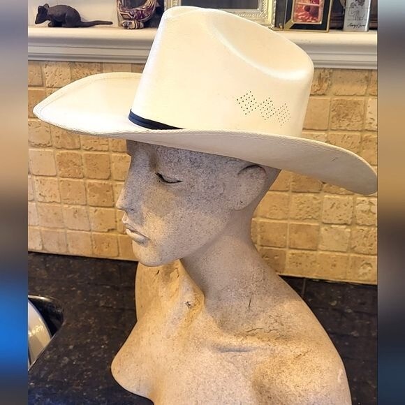 Vintage Dallas Hats White Western Cowboy Hat with Black Trim Size 6¾