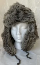 Bomber Full Faux Fur Ear Flaps Gray Neck Tie Trapper Hat Quilted Lining Warm EUC