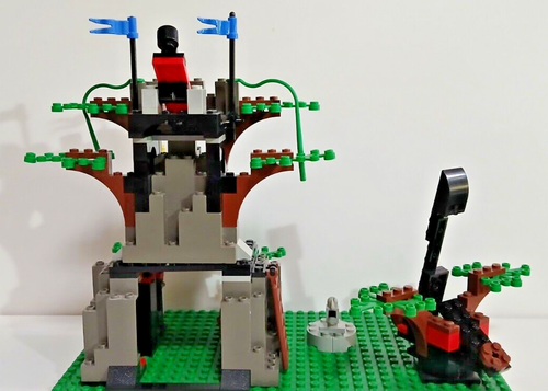 LEGO VINTAGE SET 6046 HEMLOCK STRONGHOLD UNBOXED WITHOUT INSTRUCTIONS - Picture 10 of 14