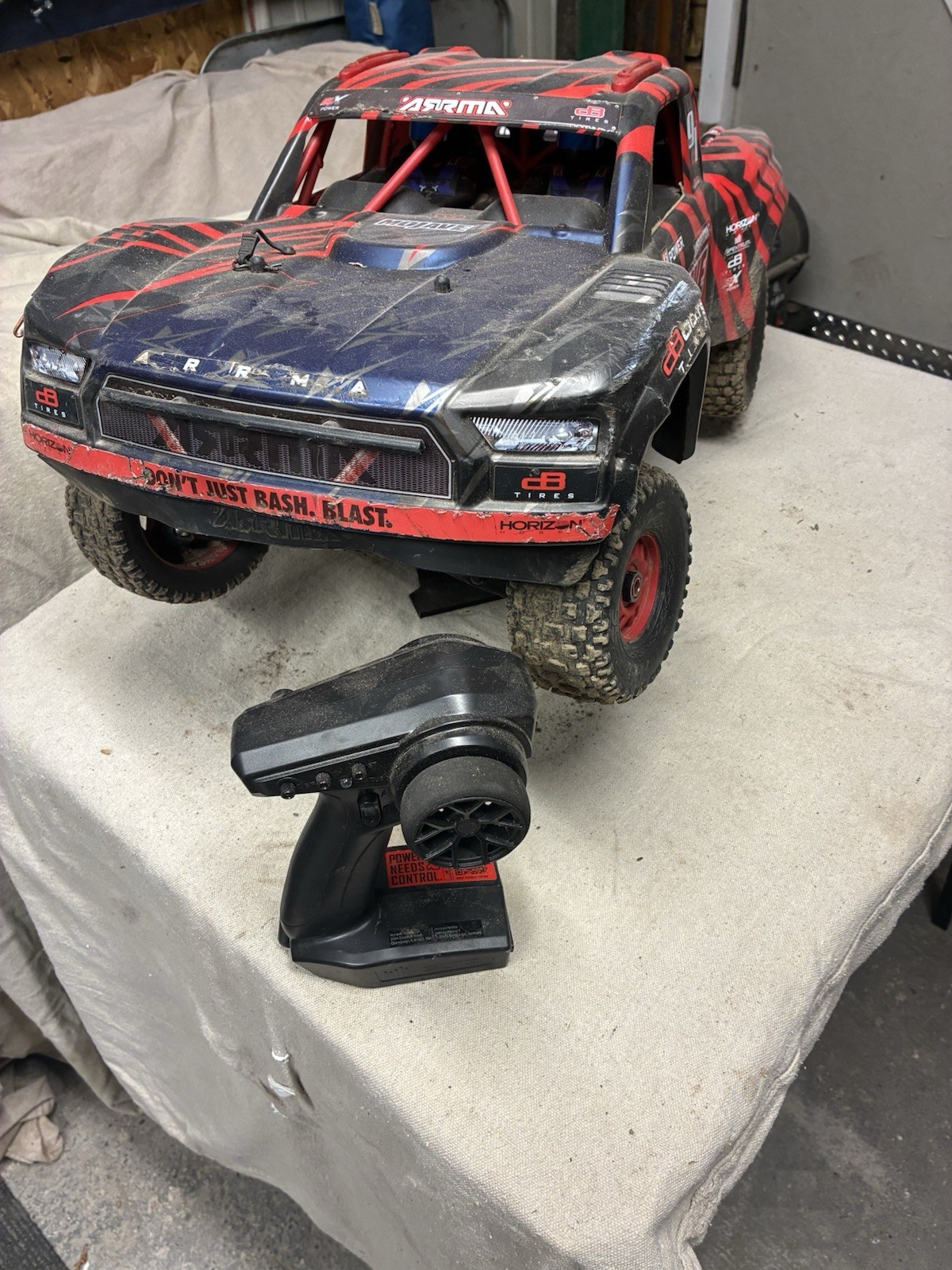 ARRMA Mojave 4WD Electric Short Course Truck Red/Black with 
