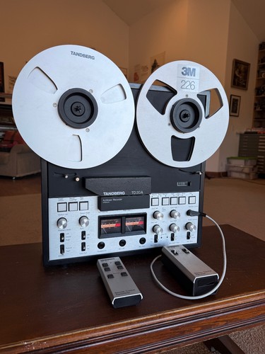 Tandberg TD-20A Reel to Reel Tape Recorder + RC20R Receiver & RC20T Remote - EXC