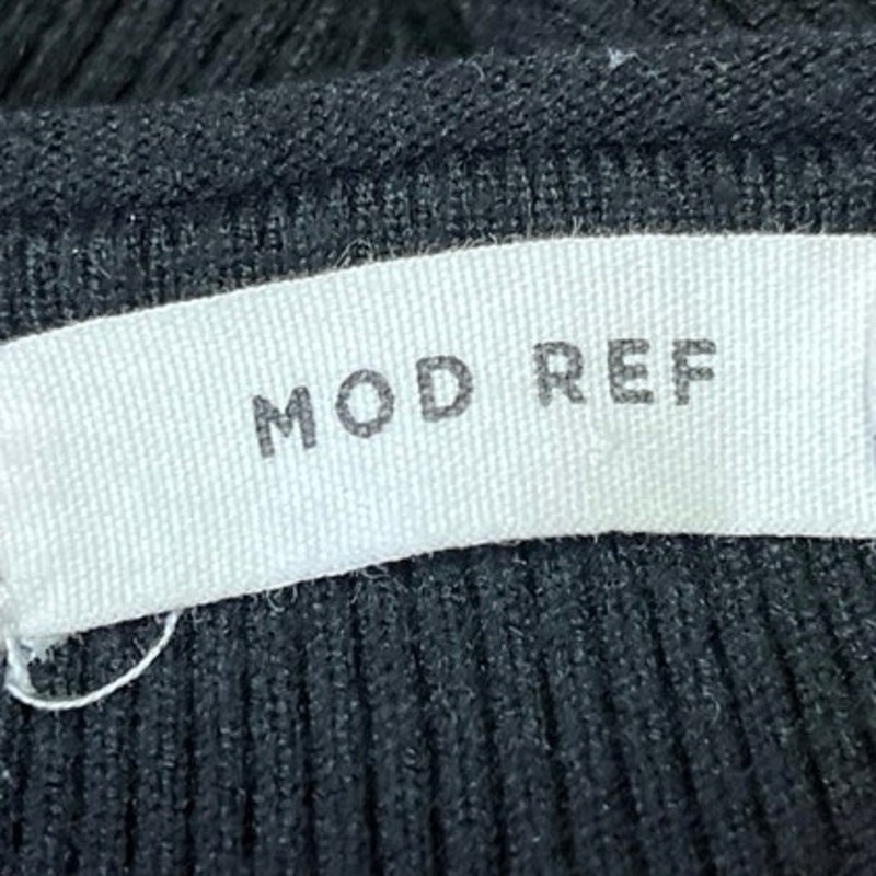 MOD REF Black Ribbed Knit Button Down Cropped Car… - image 4