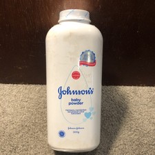 EXP 12/25 - Johnson's Baby Powder Silky Soft Skin W/ Talc, 10.6oz 300g