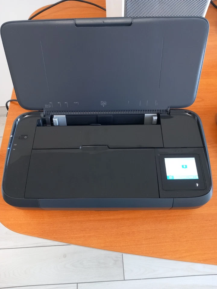 Imprimante portable HP OfficeJet 250 mobile - Photo 4/4