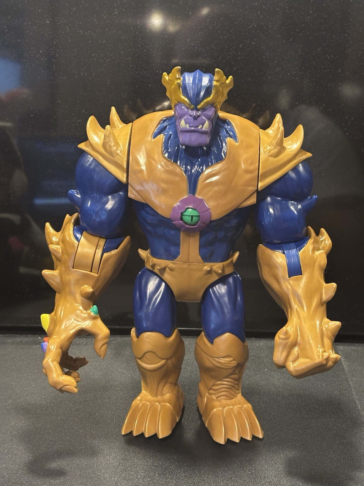 2022 Hasbro Arm Raise Gauntlet