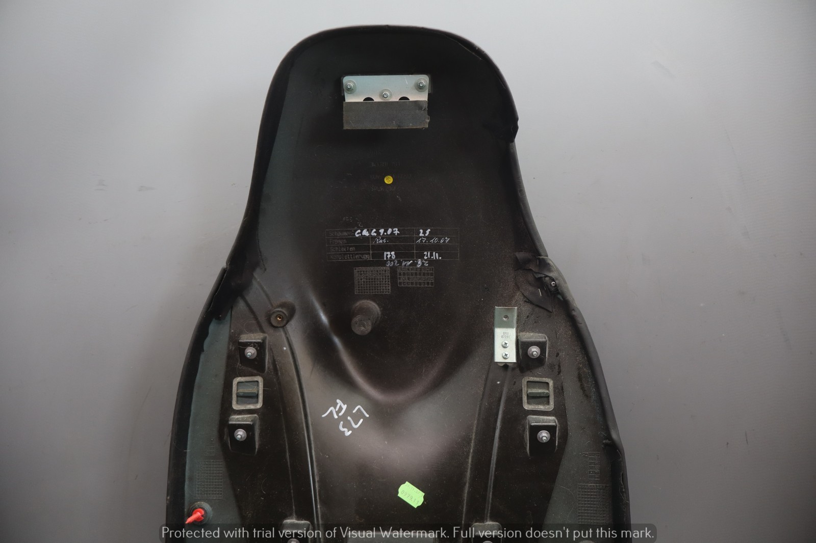 Bentley Continental 2007-2011 Front Left Seat side panel P/N 3W3881783