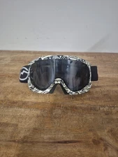 Magellan Outdoors Ski Snow Goggles Black White Snowboard Glasses.