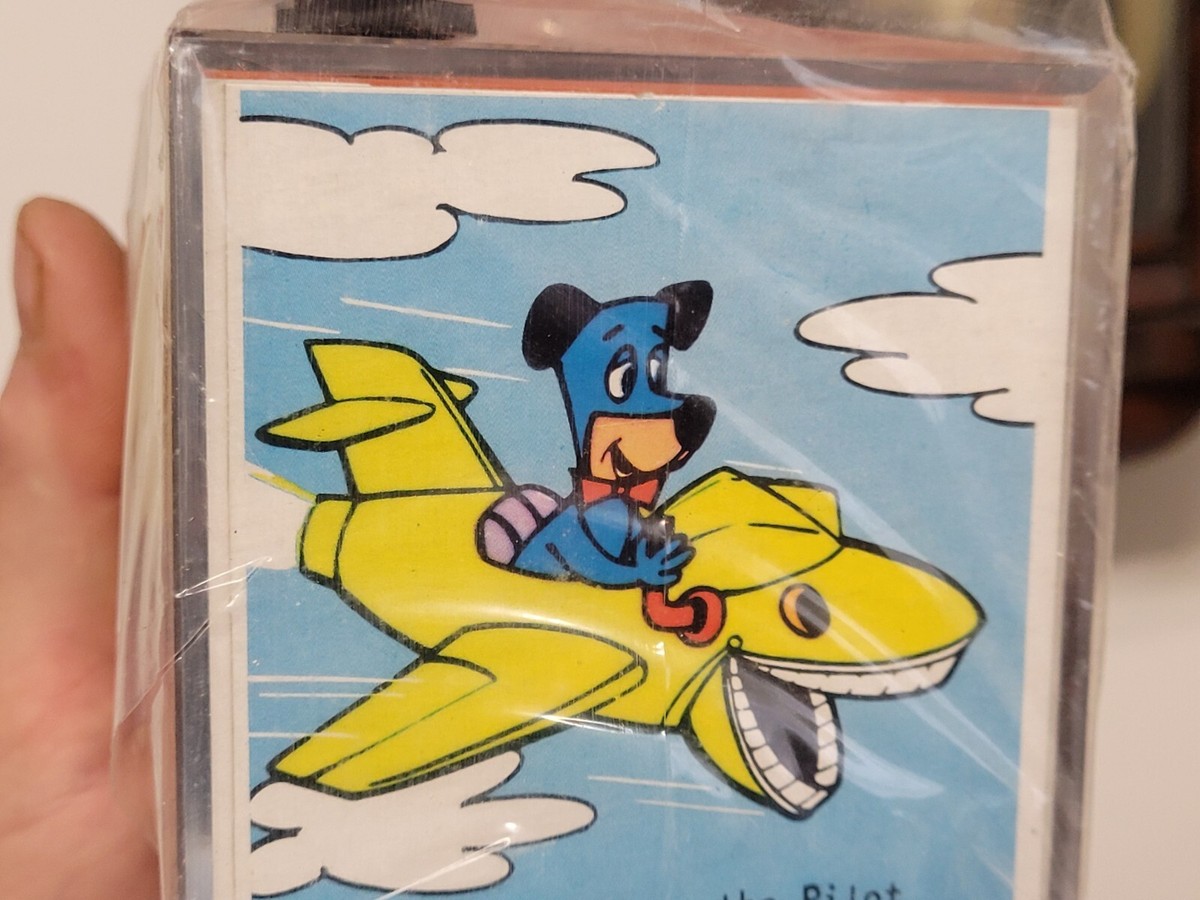 70s HUCKLEBERRY HOUND Cube Transistor Radio HANNA BARBERA Factory