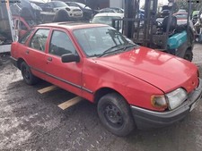 Mk2 Ford Sierra Hatch Back Saloon 2.0 Litre Pinto Window Clip Breaking