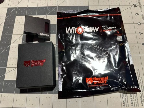 Thermal Grizzly WireView GPU 1x12VHPWR to 1x12VHPWR Normal