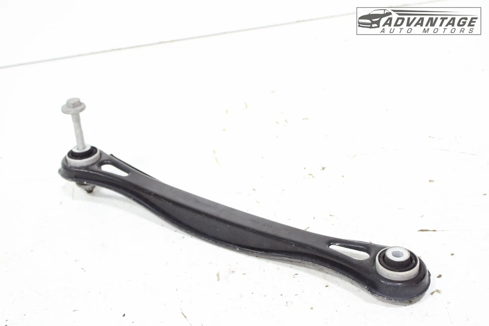 Chevy Camaro 2016-24 tracción trasera suspensión trasera izquierda brazo de control de eslabón de ajuste inferior OEM Foto 2 de 4